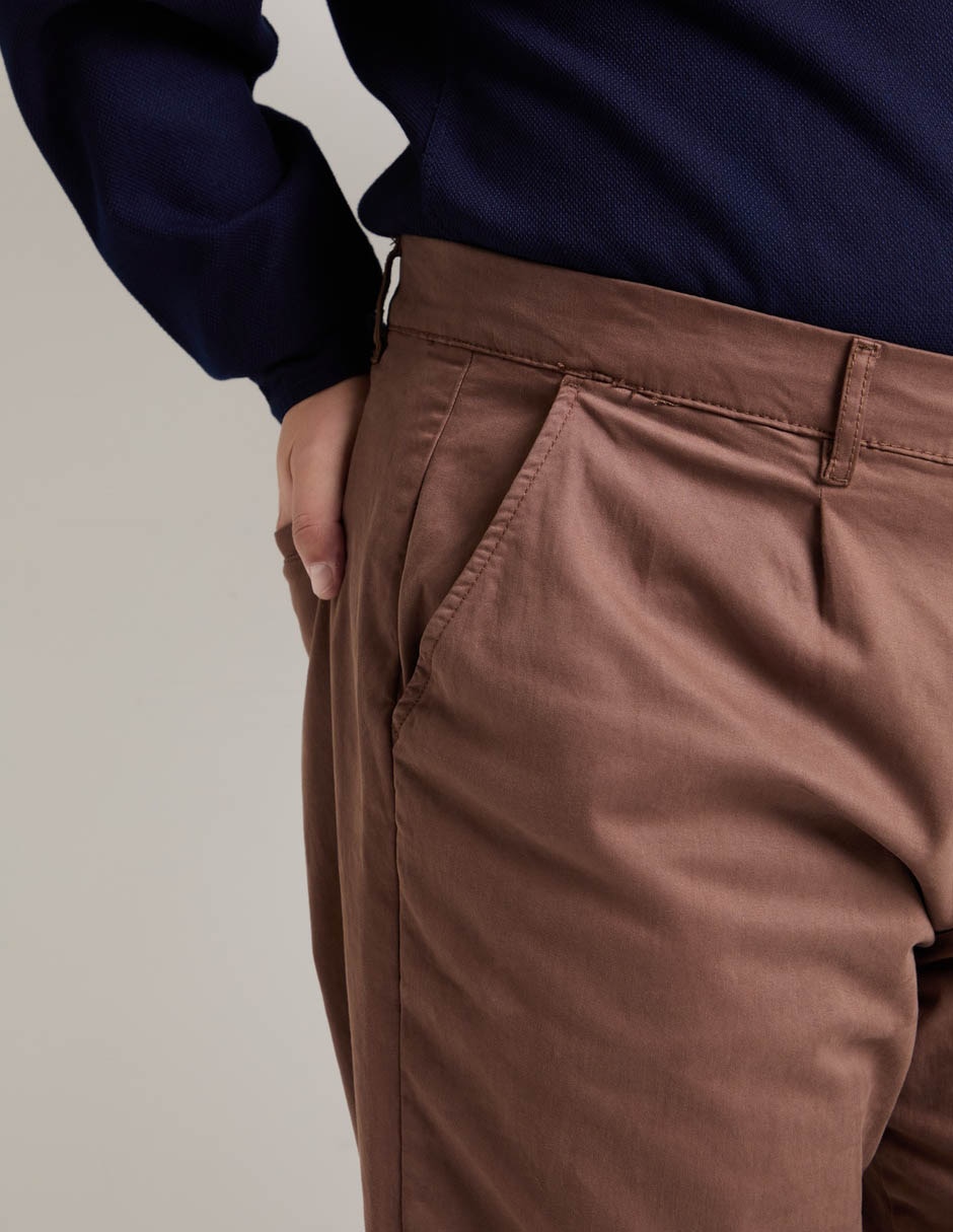 Pantalón casual chino straight Weekend Plus de algodón para hombre