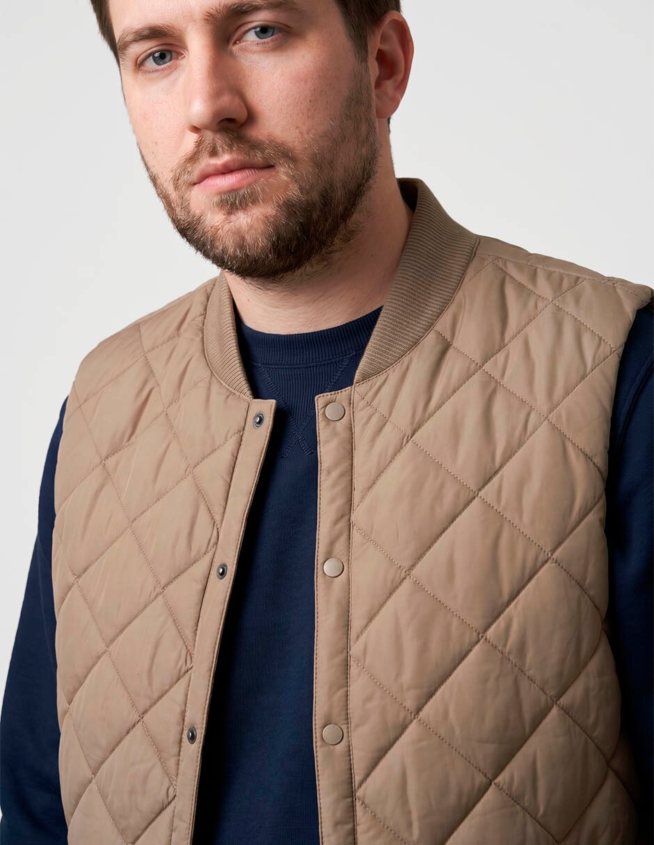 Chaleco capitonado para hombre 4